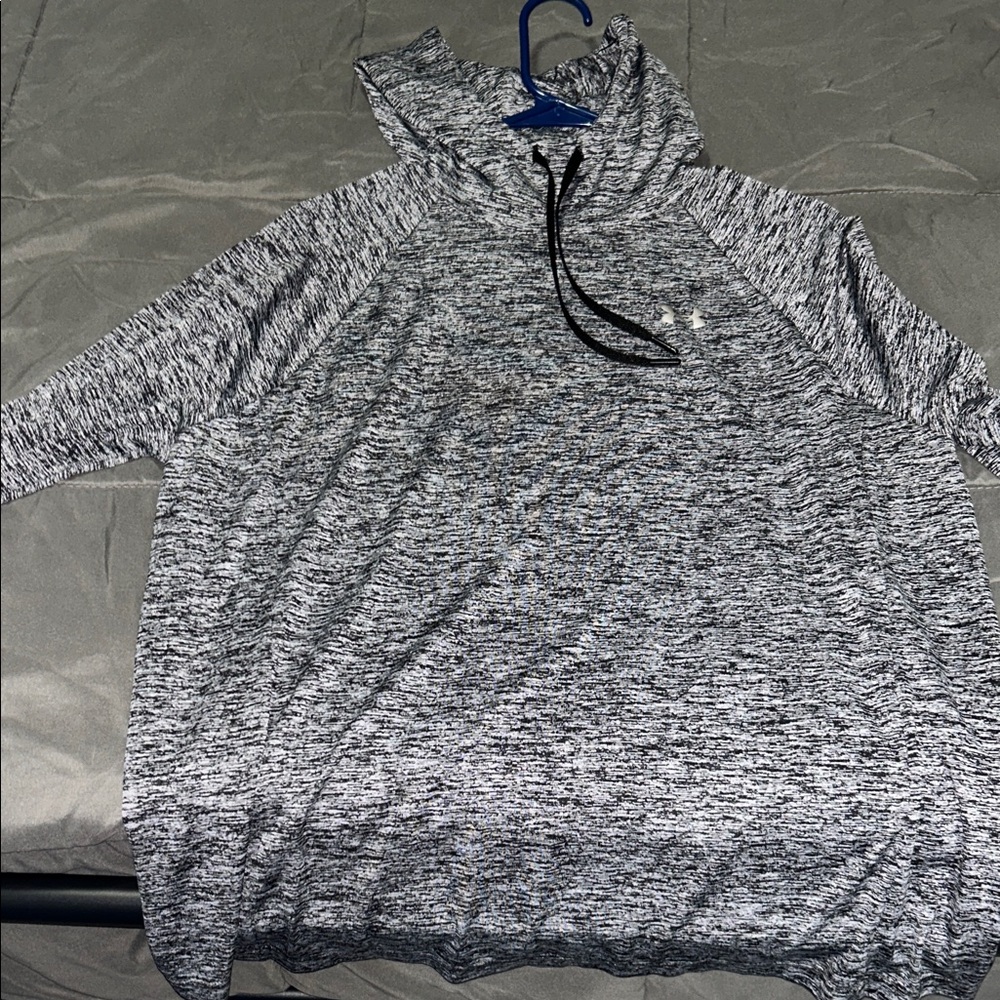 Under Armour Black & Gray Marled Pullover Hoodie